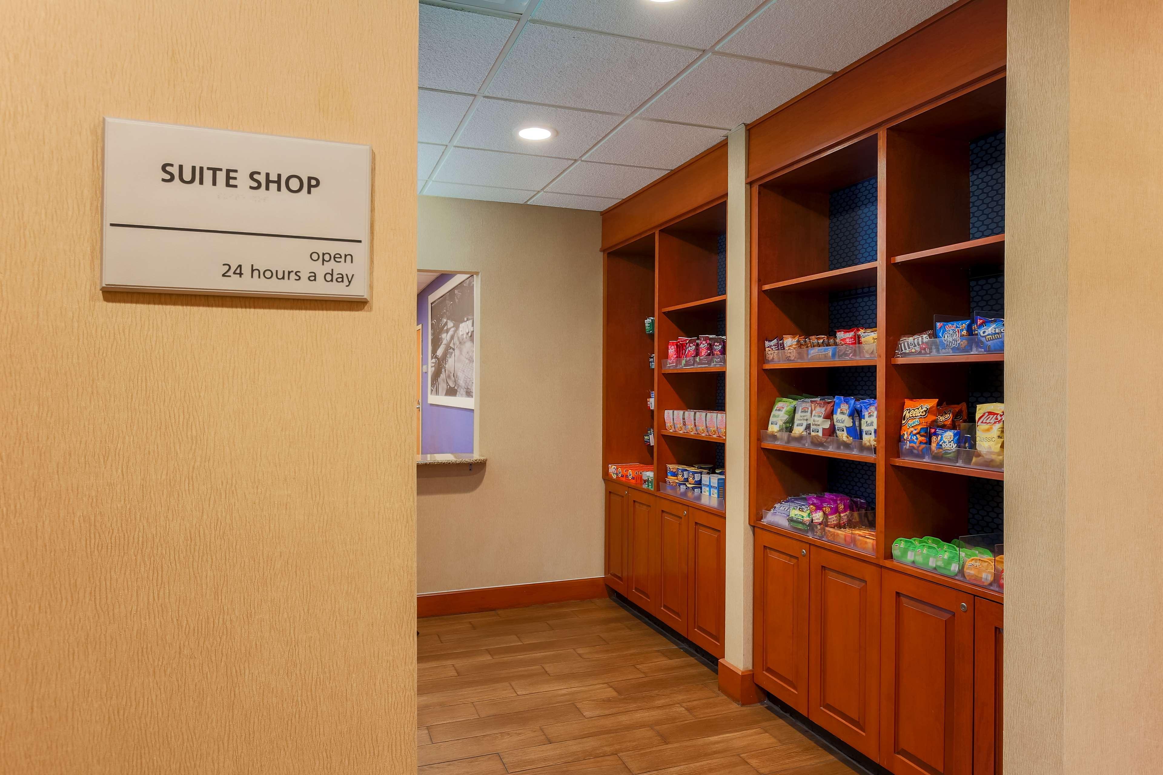 Hampton Inn & Suites West Haven Luaran gambar